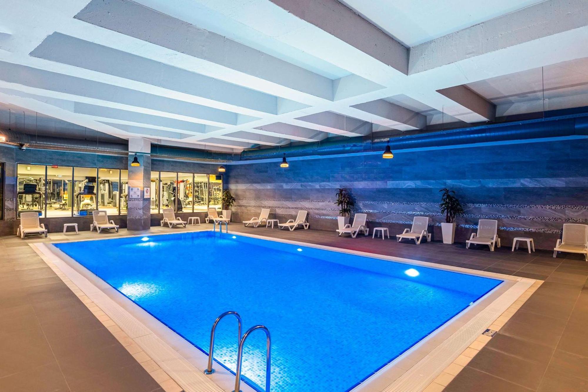 Radisson Residences Vadistanbul Bagian luar foto