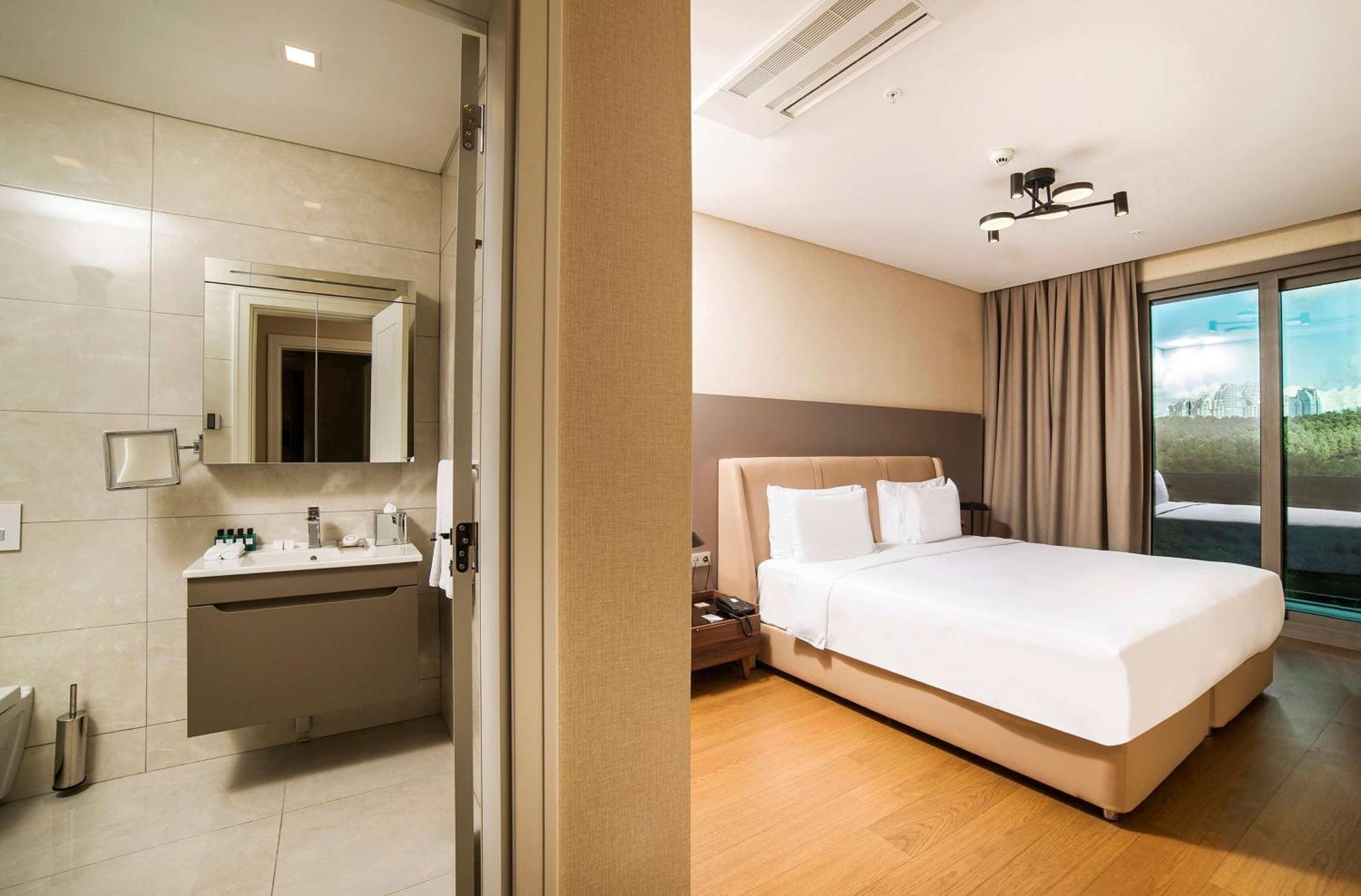 Radisson Residences Vadistanbul Bagian luar foto
