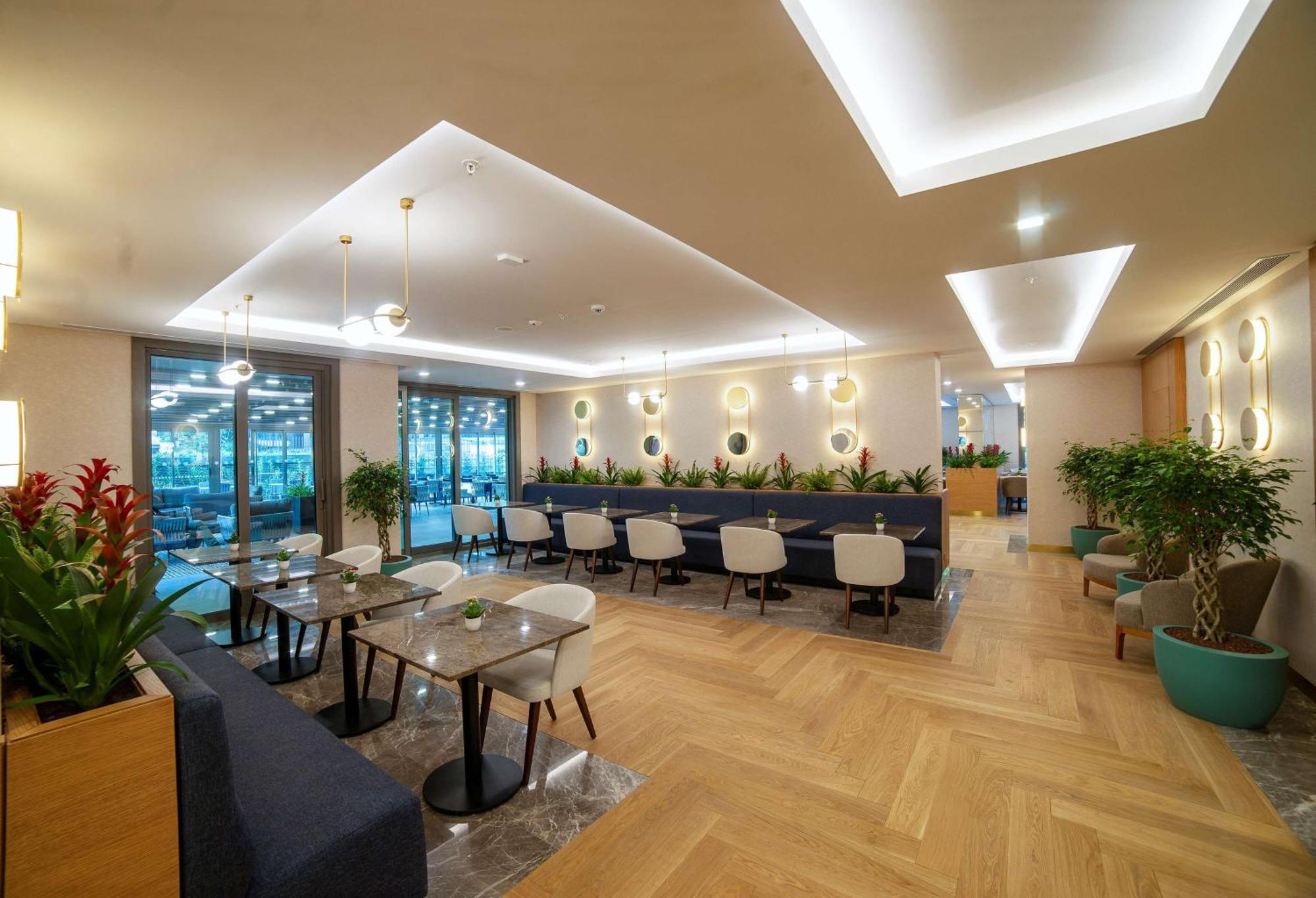 Radisson Residences Vadistanbul Bagian luar foto